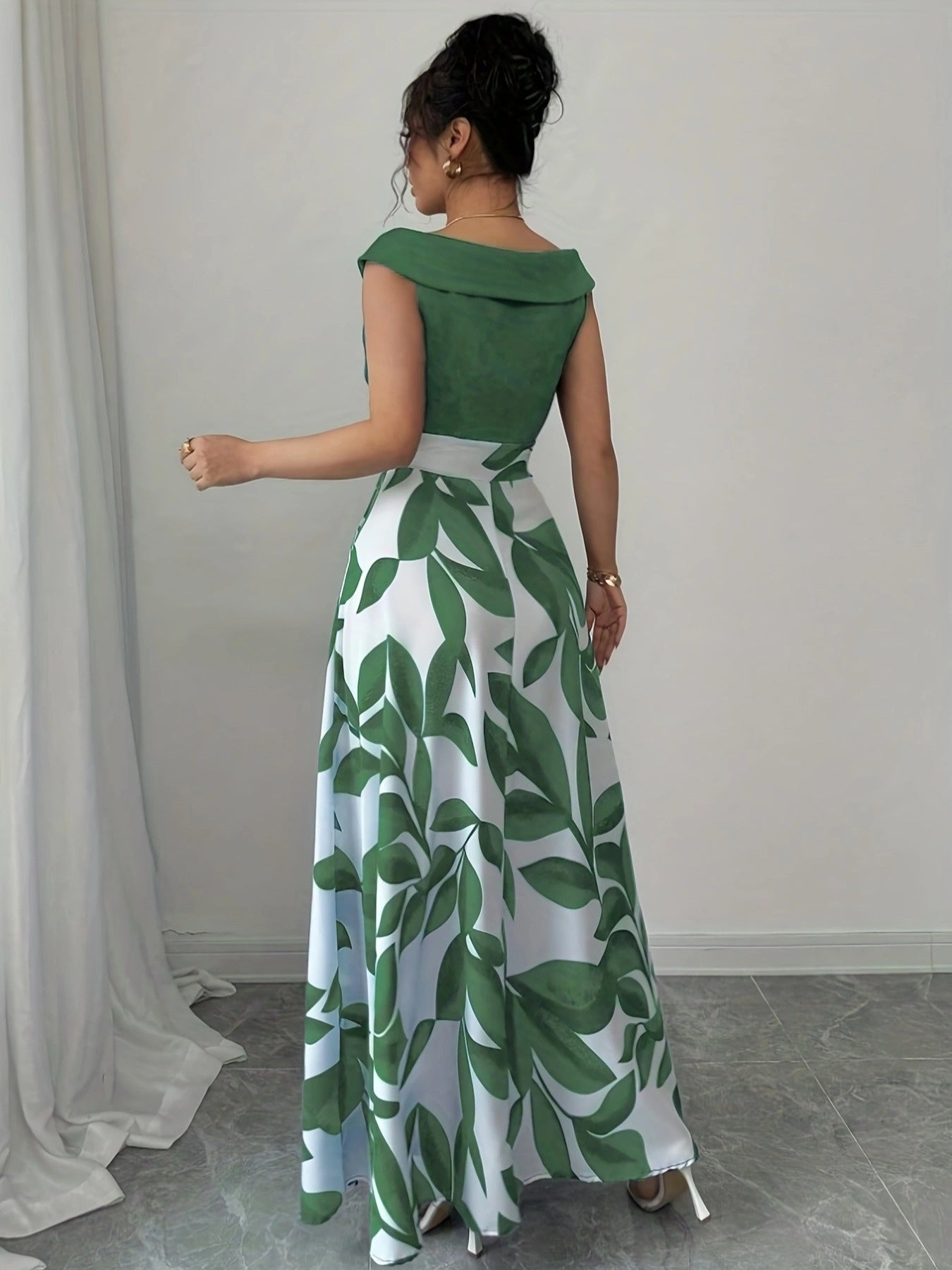 Elegant V-Neck Floral Print A-Line Maxi Dress with Pockets - Green Leaf Pattern, Short Sleeve, Cinched Waist, Flowy Skirt, Perfect for Summer, Casual to Formal Wear, Casual Summer Dress | Vneck Dress | Cinched Waist Design