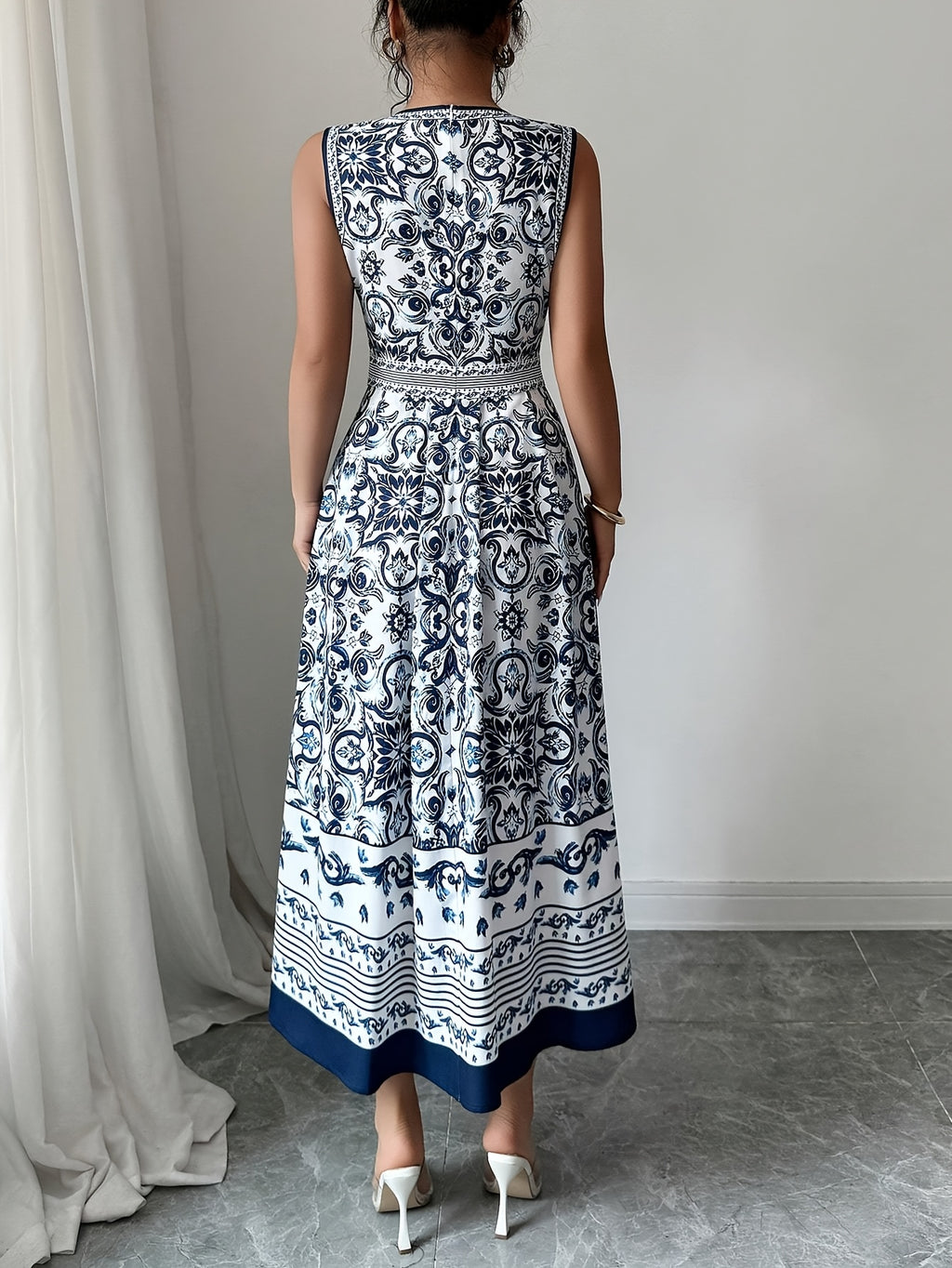 [Floral Print Midi Dress] Lightweight Polyester Floral Print Midi Dress for Women - Elegant Sleeveless, High-Low Hem, Round Neck, Perfect for Spring/Summer Vacations, Cute Dress